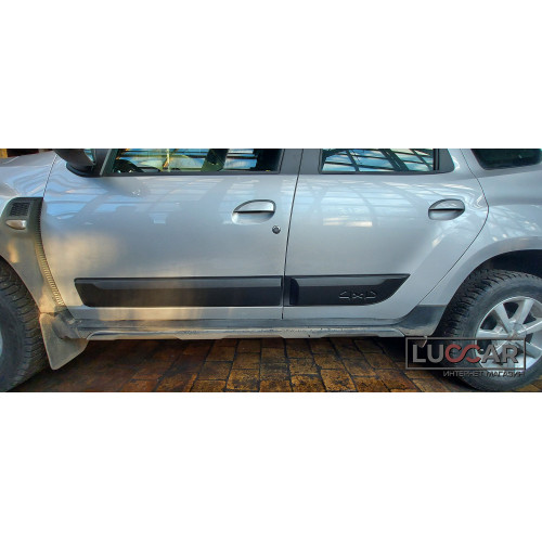 Молдинги на двери Renault Duster II (ABS) с 2021- н.в.