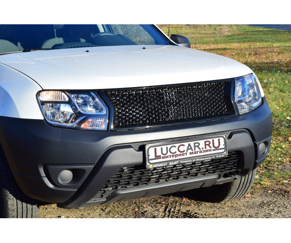 Решетка радиатора (ABS) Renault Duster