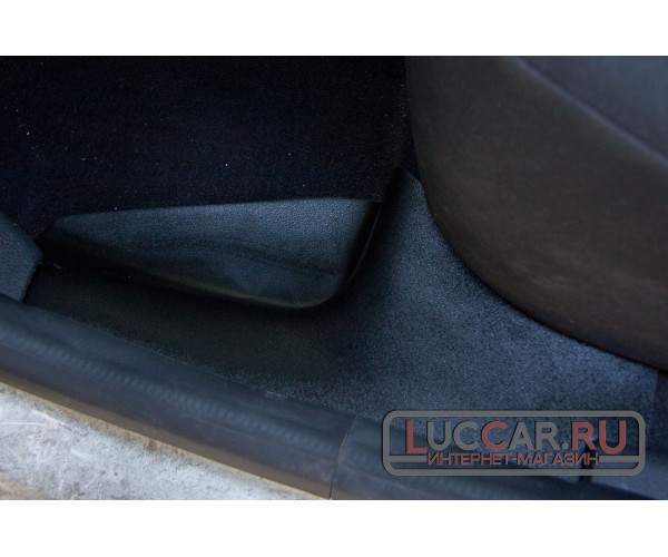 Комплект накладок на ковролин Renault Logan 2 | Sandero 2 (передние+задние)