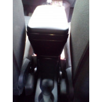 Подлокотник "ArBox 2" Renault Kaptur Подлокотник "ArBox 2" Renault Kaptur