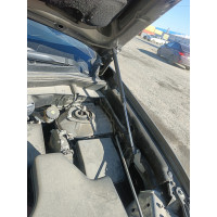 Газовый упор капота Mitsubishi Outlander 3 2012-2022г. Газовый упор капота Mitsubishi Outlander 3 2012-2022г.
