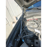 Газовый упор капота Mitsubishi Outlander 3 2012-2022г. Газовый упор капота Mitsubishi Outlander 3 2012-2022г.