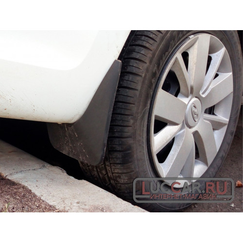 Брызговики задние увеличенные для Lada Granta FL