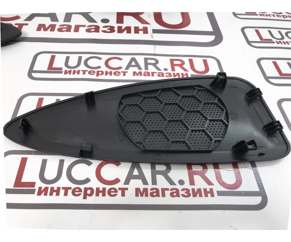 Облицовки динамиков для Lada Granta FL (сетки дверных динамиков) 