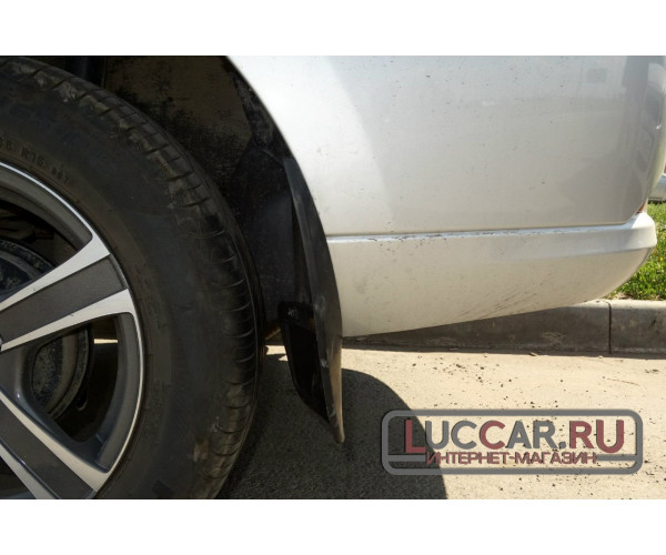 Брызговики задние широкие для Lada Largus