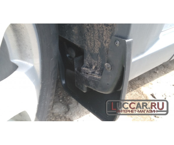 Брызговики передние широкие для Lada Largus Cross