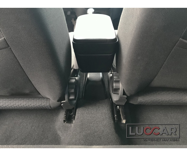 Подлокотник "ArBox 2" для Lada Granta FL (Вариант 2)