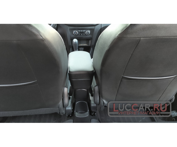 Подлокотник "ArBox 2" для Lada Xray