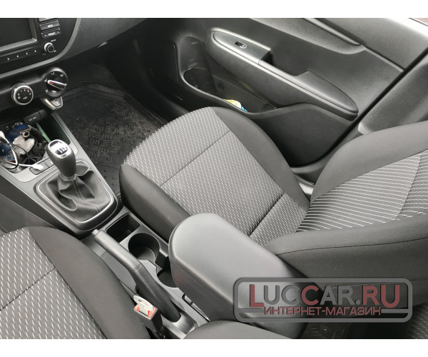 Подлокотник "ArBox 2" Kia Rio 4 с 2017г.в.-н.в.