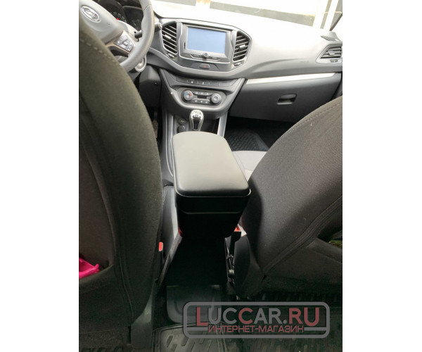 Подлокотник "ArBox 2" для Lada Vesta